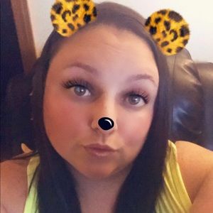 Meet your Posher, Kayla